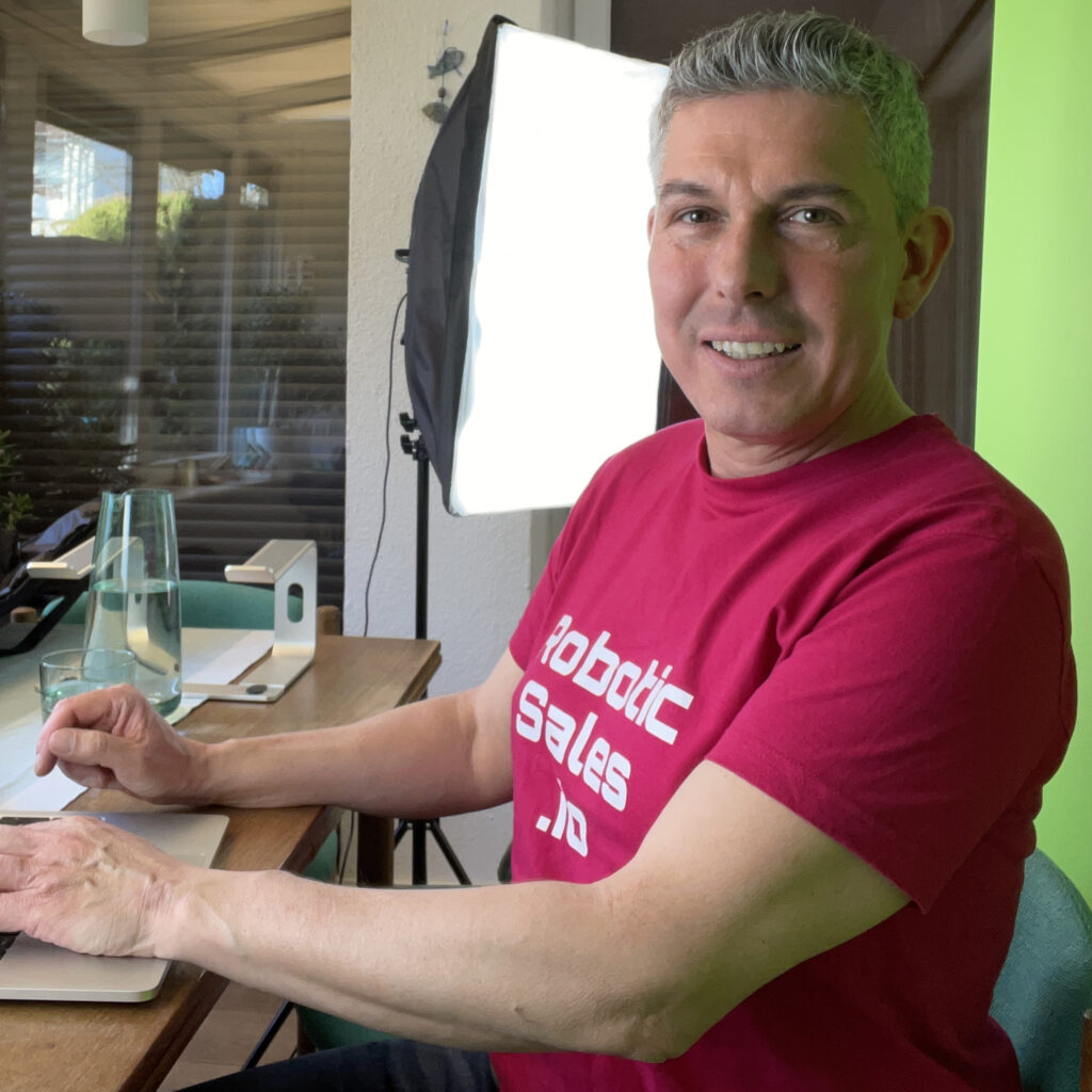 Tim auf Spotify Tim Cortinovis.